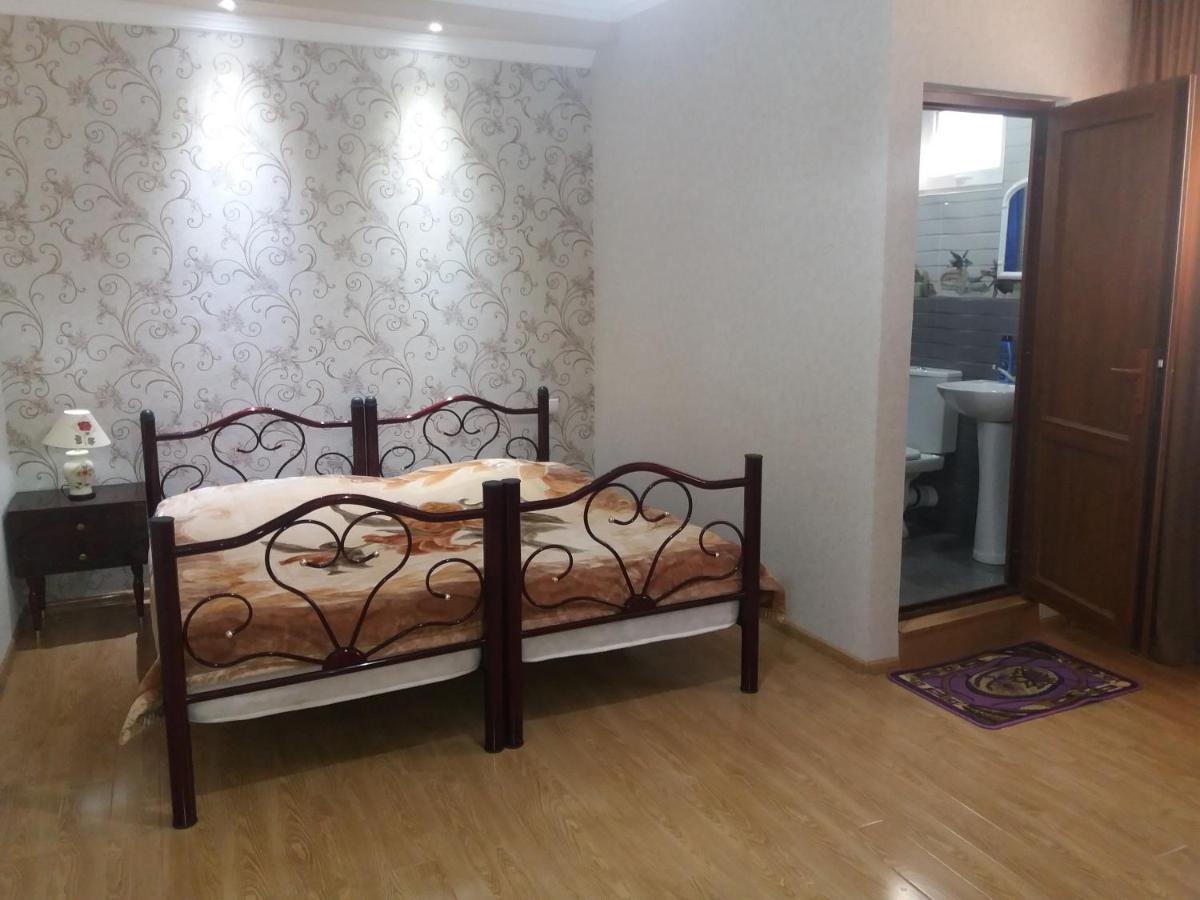 Guest House Darejani Kutaisi Exterior photo