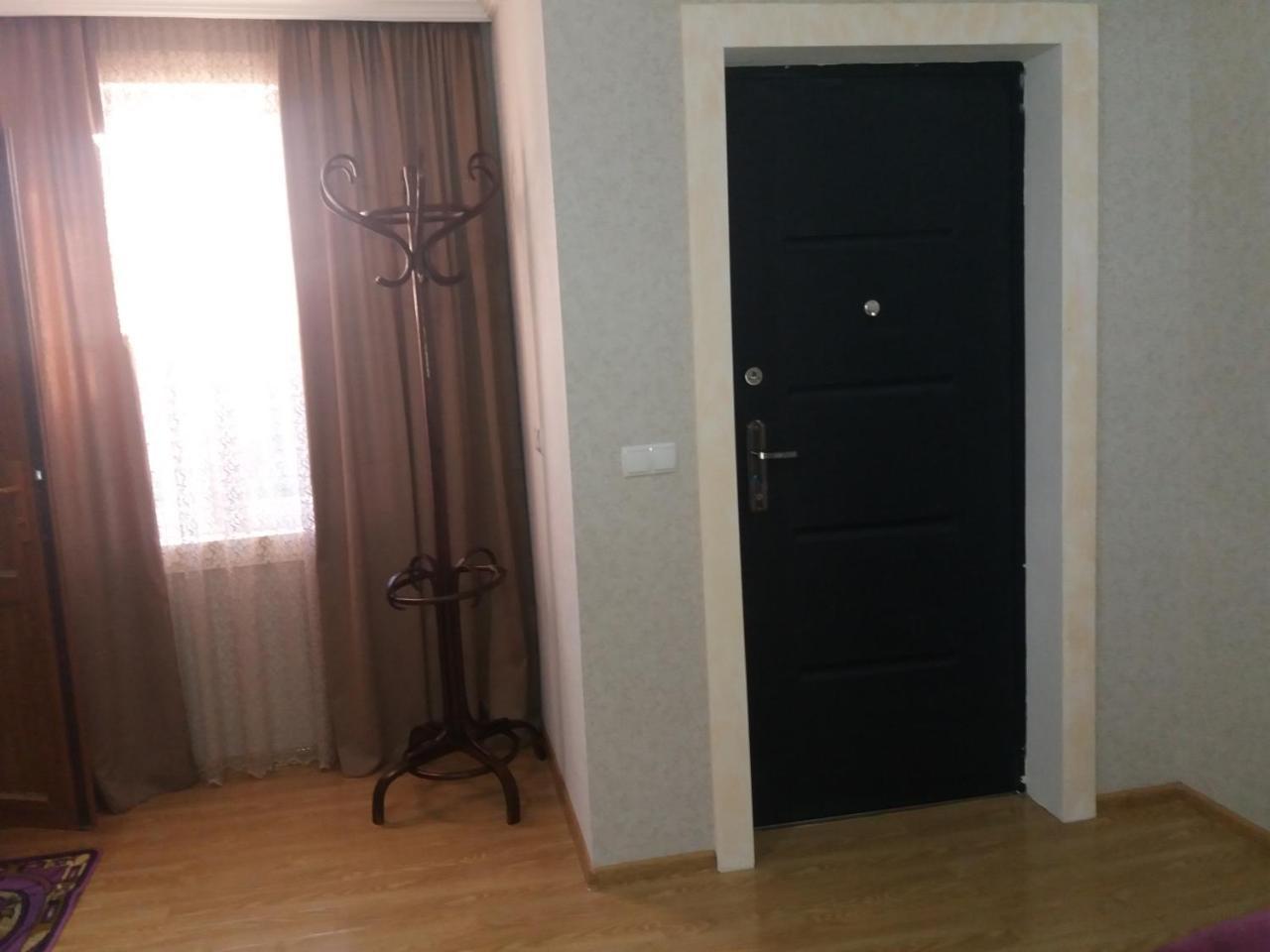 Guest House Darejani Kutaisi Exterior photo